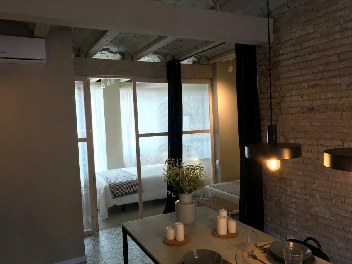 Romantic Apartment Валенсія Екстер'єр фото